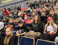 Uczniowie Szkoły Podstawowej w Bodzewie na mityngu lekkoatletycznym  w