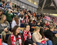 Uczniowie Szkoły Podstawowej w Bodzewie na mityngu lekkoatletycznym  w