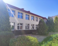 Prace w szkole podstawowej w Piaskach