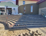 Prace w szkole podstawowej w Piaskach