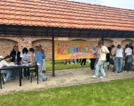  Raduj się, Ziemio