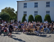 Festyn rodzinny i otwarcie boiska wielofunkcyjnego w SP w Bodzewie
